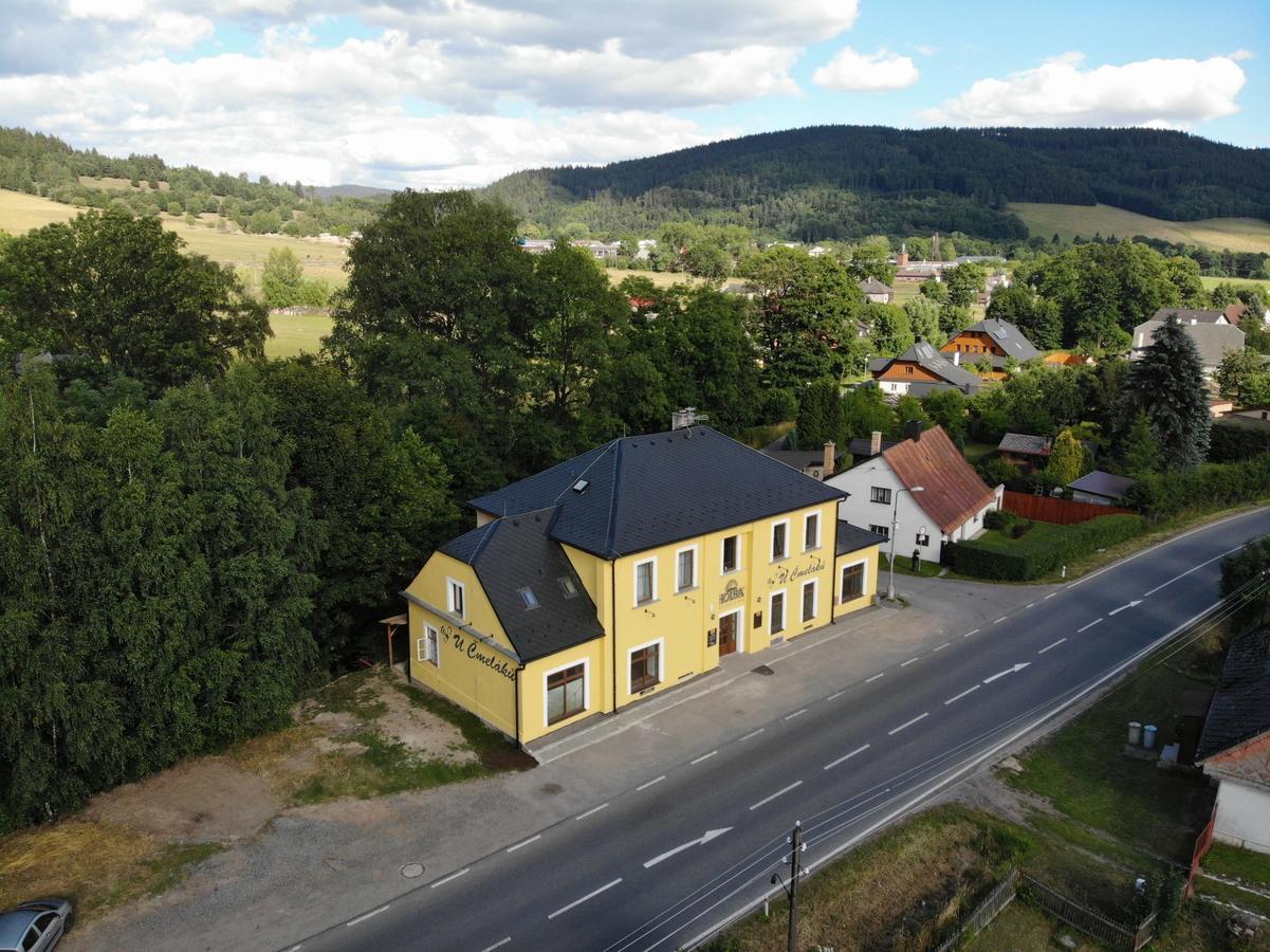 Hotel U Cmelaku Červená Voda Zewnętrze zdjęcie